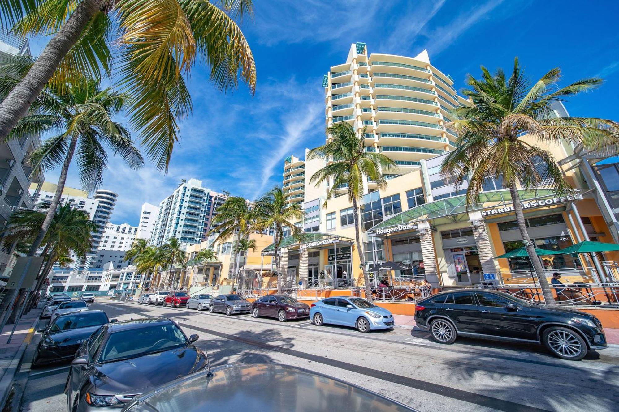Ocean Drive Deco Apt W/2 Queen Beds, Steps 2 Beach Маямі-Біч Екстер'єр фото