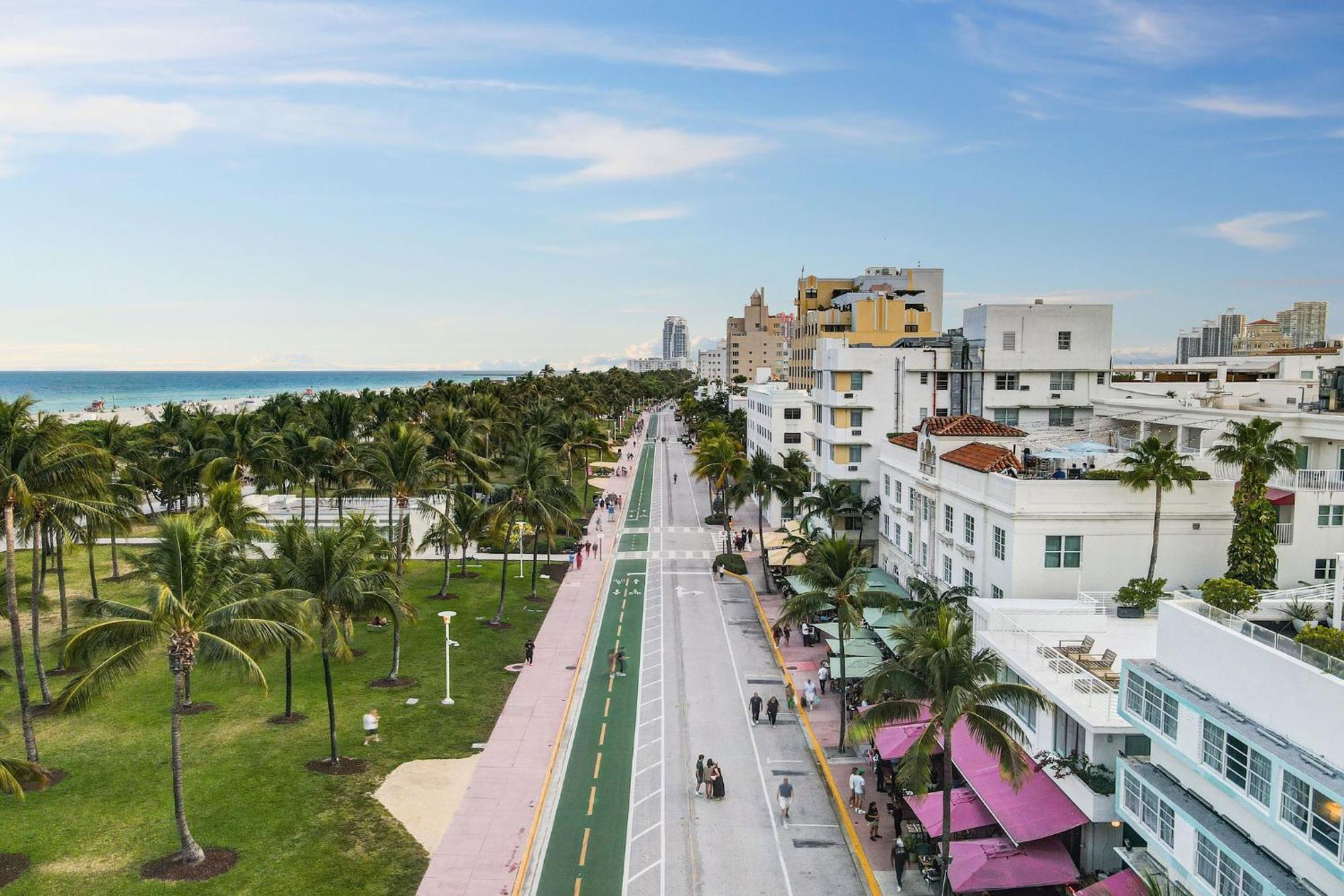 Ocean Drive Deco Apt W/2 Queen Beds, Steps 2 Beach Маямі-Біч Екстер'єр фото