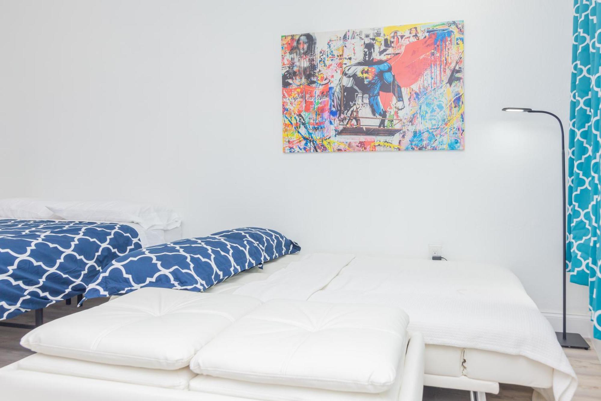 Ocean Drive Deco Apt W/2 Queen Beds, Steps 2 Beach Маямі-Біч Екстер'єр фото