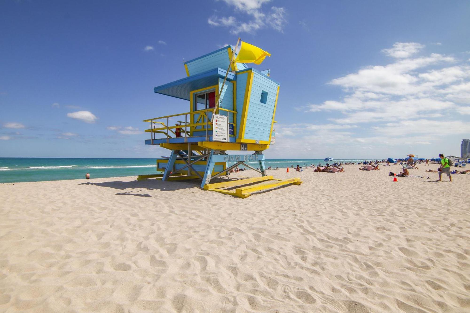 Ocean Drive Deco Apt W/2 Queen Beds, Steps 2 Beach Маямі-Біч Екстер'єр фото
