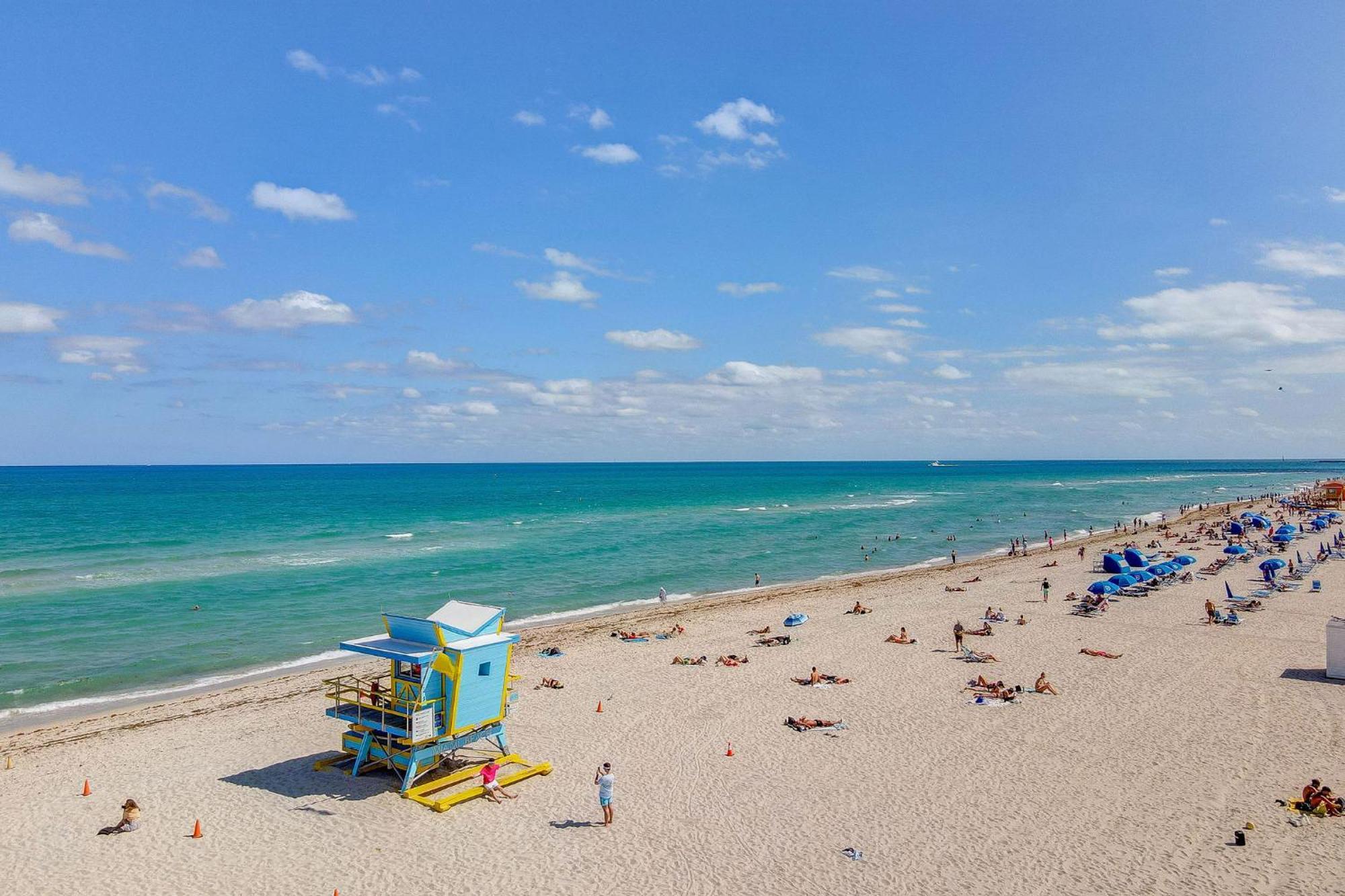 Ocean Drive Deco Apt W/2 Queen Beds, Steps 2 Beach Маямі-Біч Екстер'єр фото