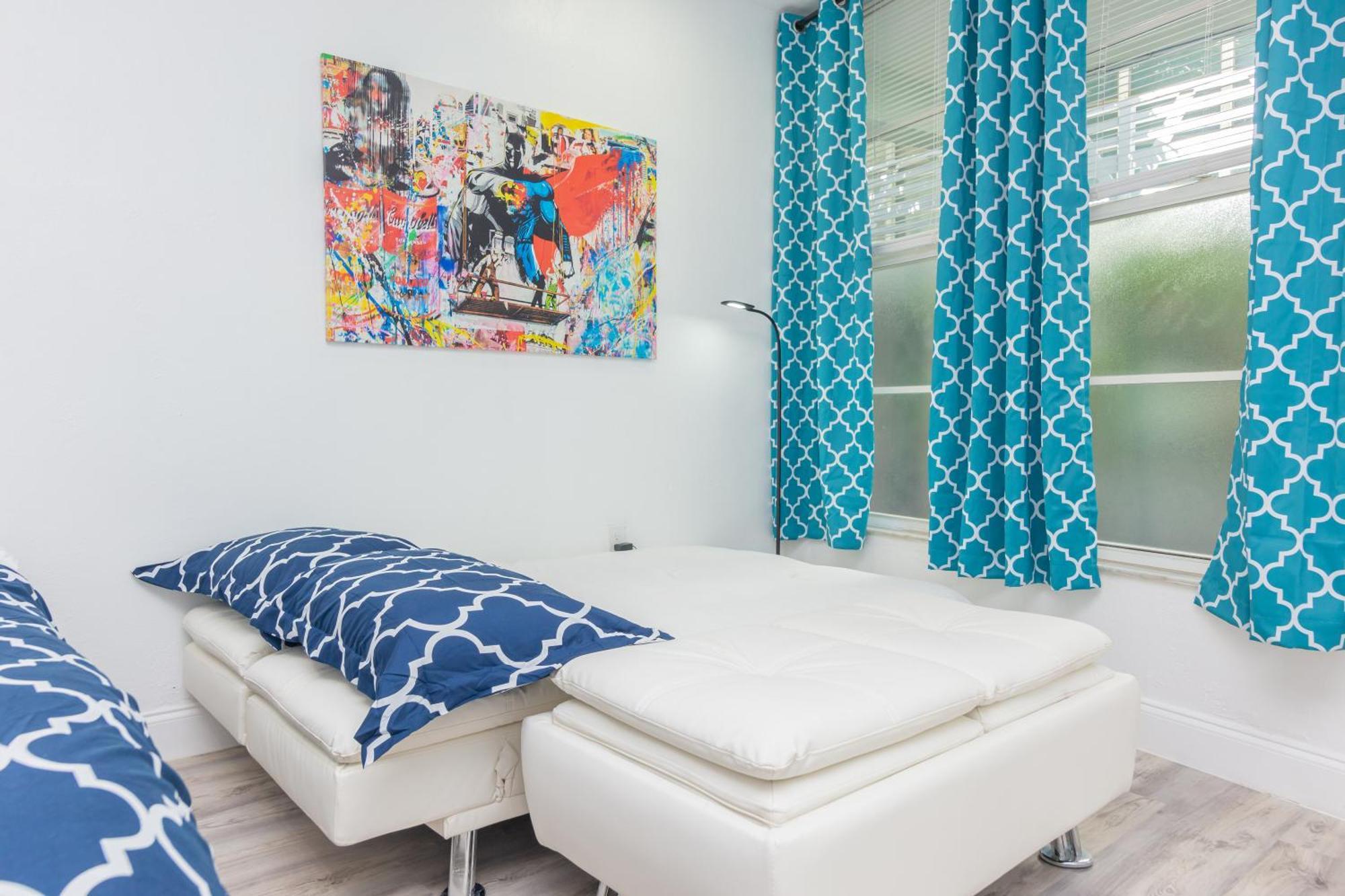 Ocean Drive Deco Apt W/2 Queen Beds, Steps 2 Beach Маямі-Біч Екстер'єр фото