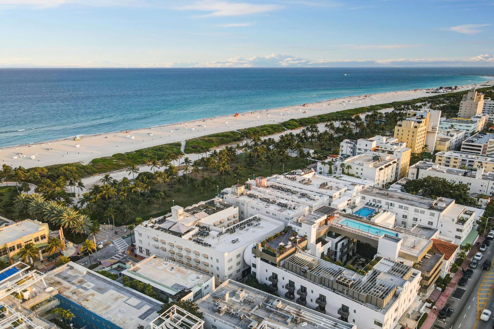 Ocean Drive Deco Apt W/2 Queen Beds, Steps 2 Beach Маямі-Біч Екстер'єр фото
