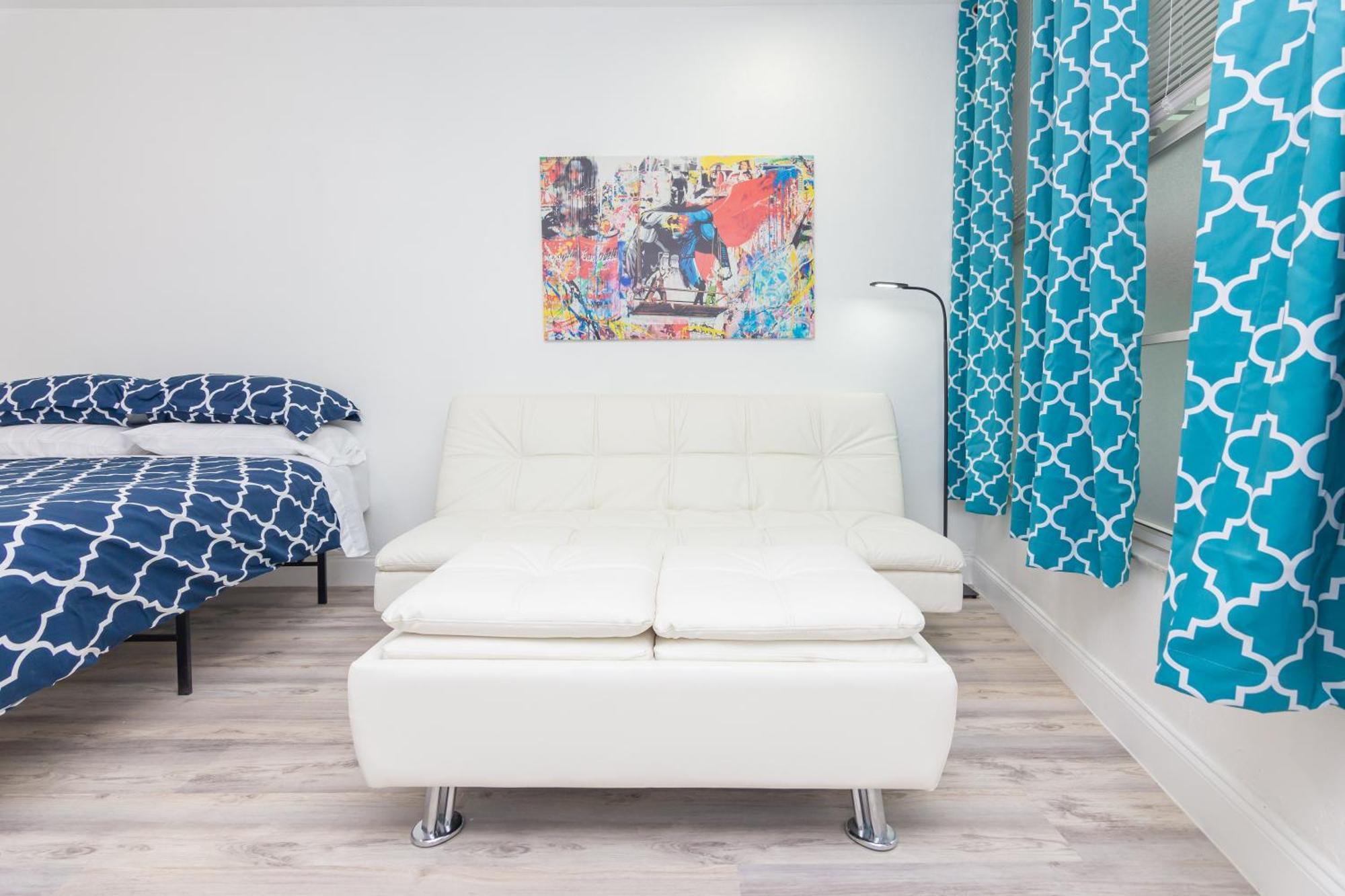 Ocean Drive Deco Apt W/2 Queen Beds, Steps 2 Beach Маямі-Біч Екстер'єр фото